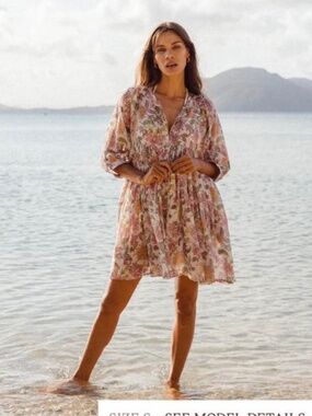 DAUGHTERS OF INDIA DRESS